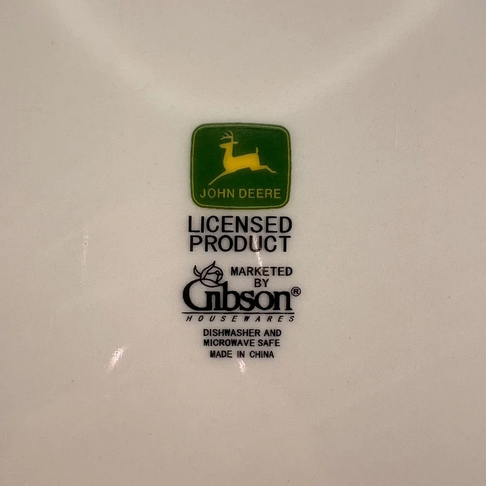 John Deere Gibson Dinner Plate Nothing Runs Like a Deere Tractor 11 Inch